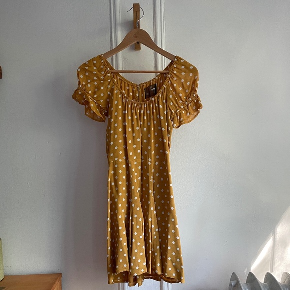 Reformation Yellow Polka Dot Dress Size 2 - Picture 2 of 4